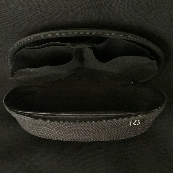 NATIVE Sunglass Case - Picture 2 of 5